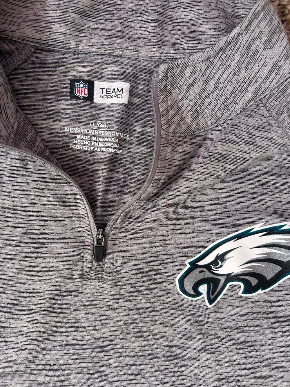 NFL Team Apparel Philadelphia Eagles 1/4 Zip Pullover Size L Gray